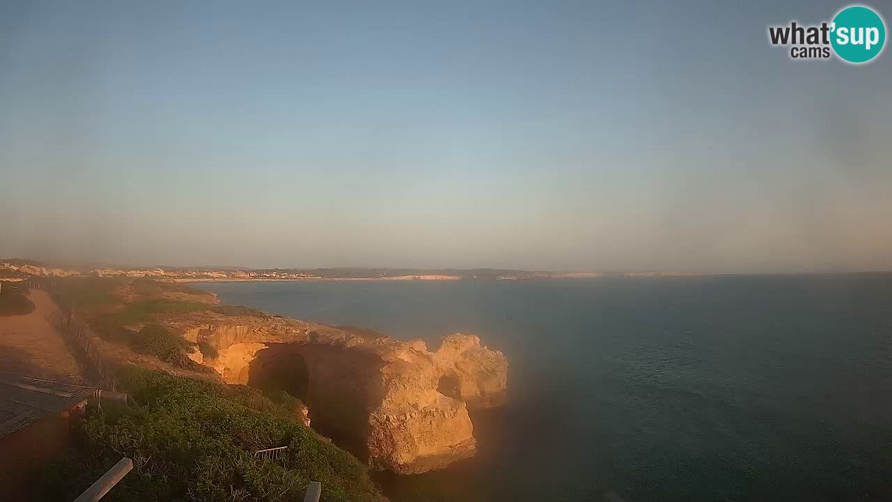 Live Webcam Putzu Idu beach – Arco di S’Architteddu – Oristano livecam Cerdeña – Italia