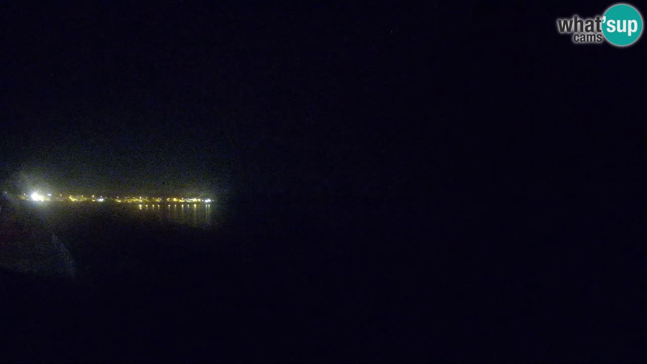 Spletna kamera v živo Plaža Putzu Idu – Arco di S’Architteddu – webcam Oristano Sardinija – Italija