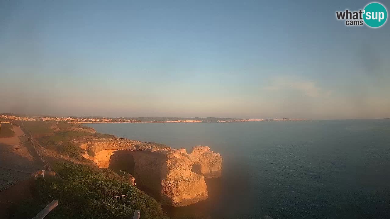 Live Webcam Putzu Idu beach – Arco di S’Architteddu – Oristano livecam Cerdeña – Italia