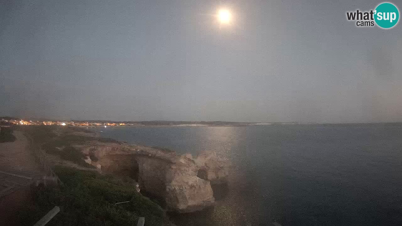 Web kamera uživo Plaža Putzu Idu – Arco di S’Architteddu – Oristano Sardinija – Italija