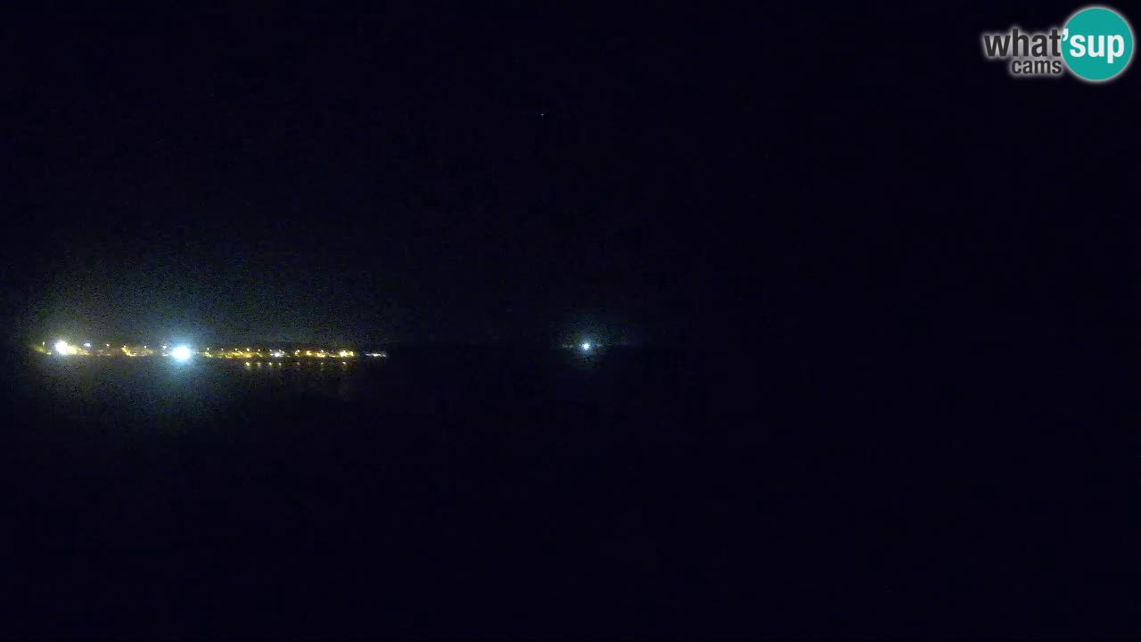 Spletna kamera v živo Plaža Putzu Idu – Arco di S’Architteddu – webcam Oristano Sardinija – Italija