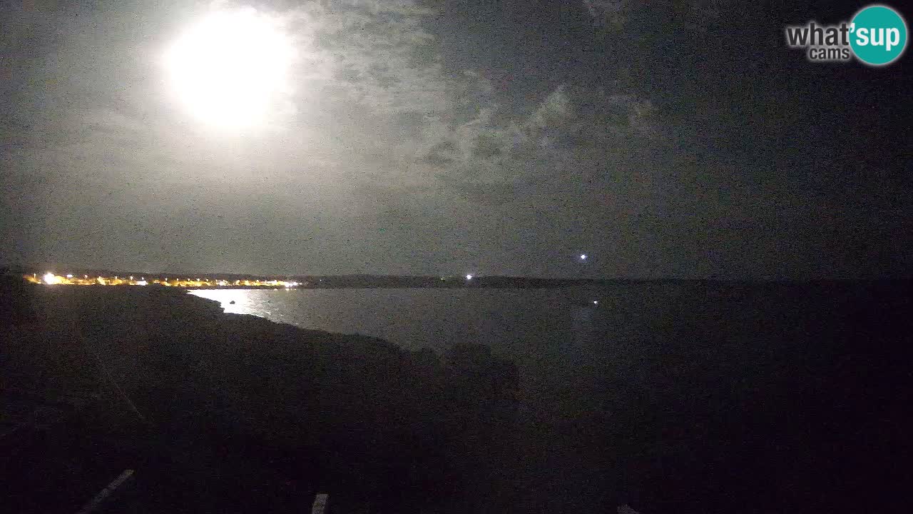 Live Webcam Putzu Idu beach – Arco di S’Architteddu – Oristano livecam Cerdeña – Italia