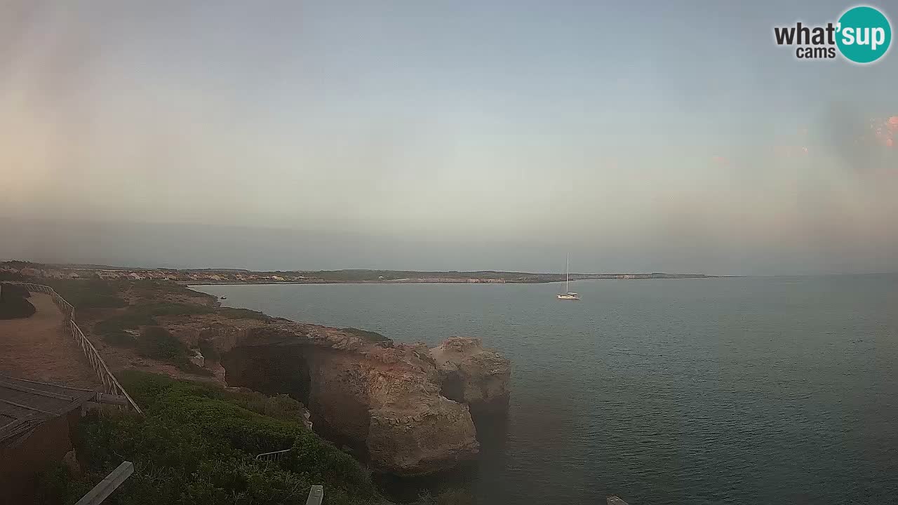 Web kamera uživo Plaža Putzu Idu – Arco di S’Architteddu – Oristano Sardinija – Italija