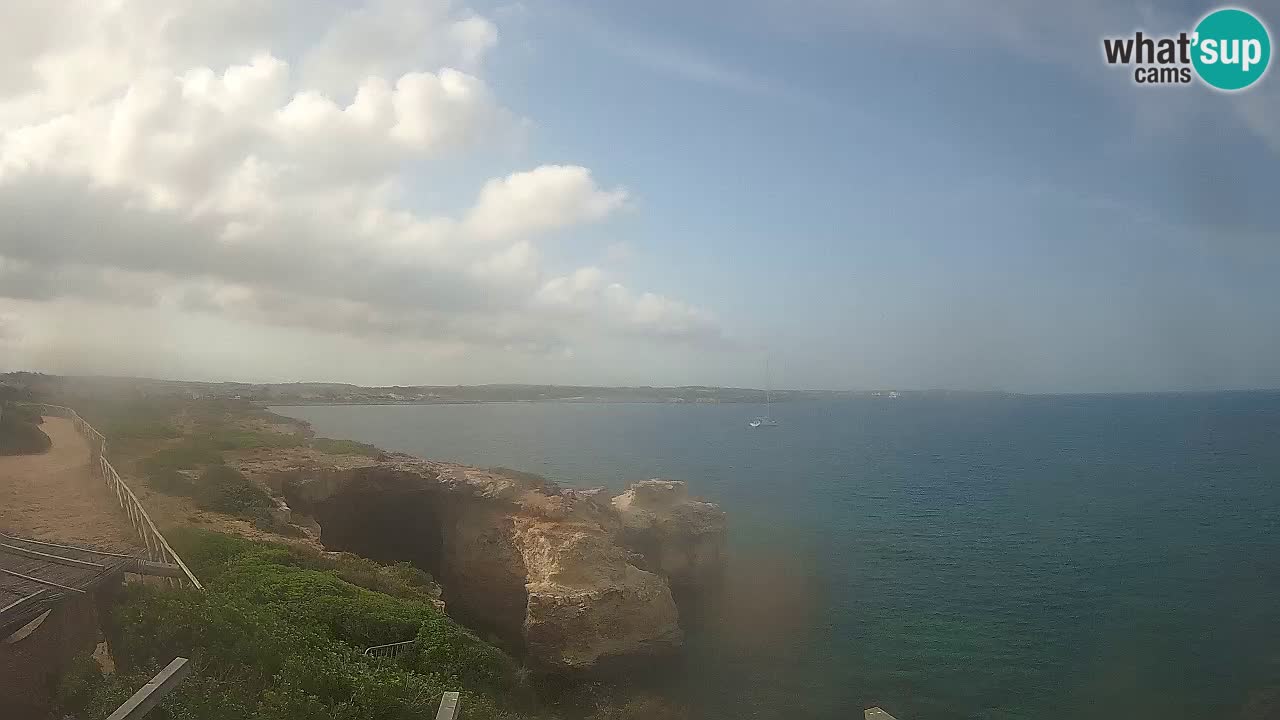 Live Webcam Putzu Idu beach – Arco di S’Architteddu – Oristano livecam Cerdeña – Italia