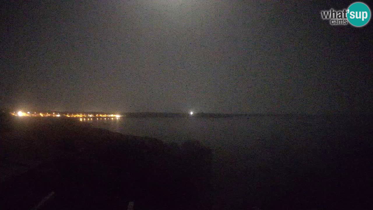 Spletna kamera v živo Plaža Putzu Idu – Arco di S’Architteddu – webcam Oristano Sardinija – Italija