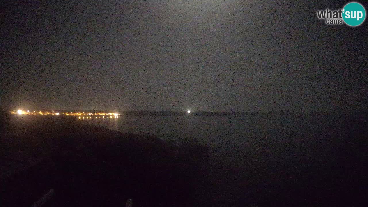 Spletna kamera v živo Plaža Putzu Idu – Arco di S’Architteddu – webcam Oristano Sardinija – Italija