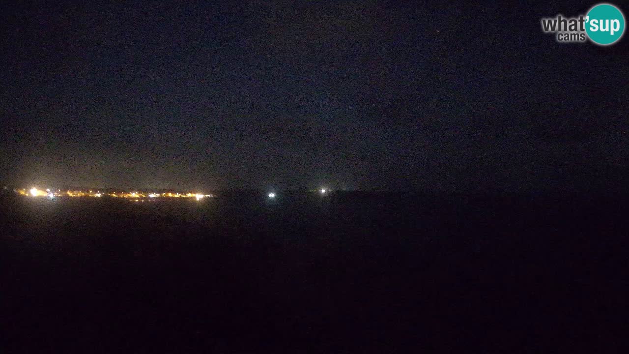 Spletna kamera v živo Plaža Putzu Idu – Arco di S’Architteddu – webcam Oristano Sardinija – Italija