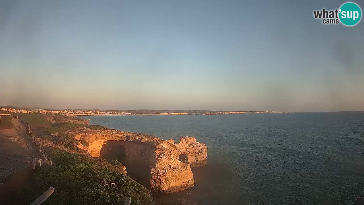Web kamera uživo Plaža Putzu Idu – Arco di S’Architteddu – Oristano Sardinija – Italija