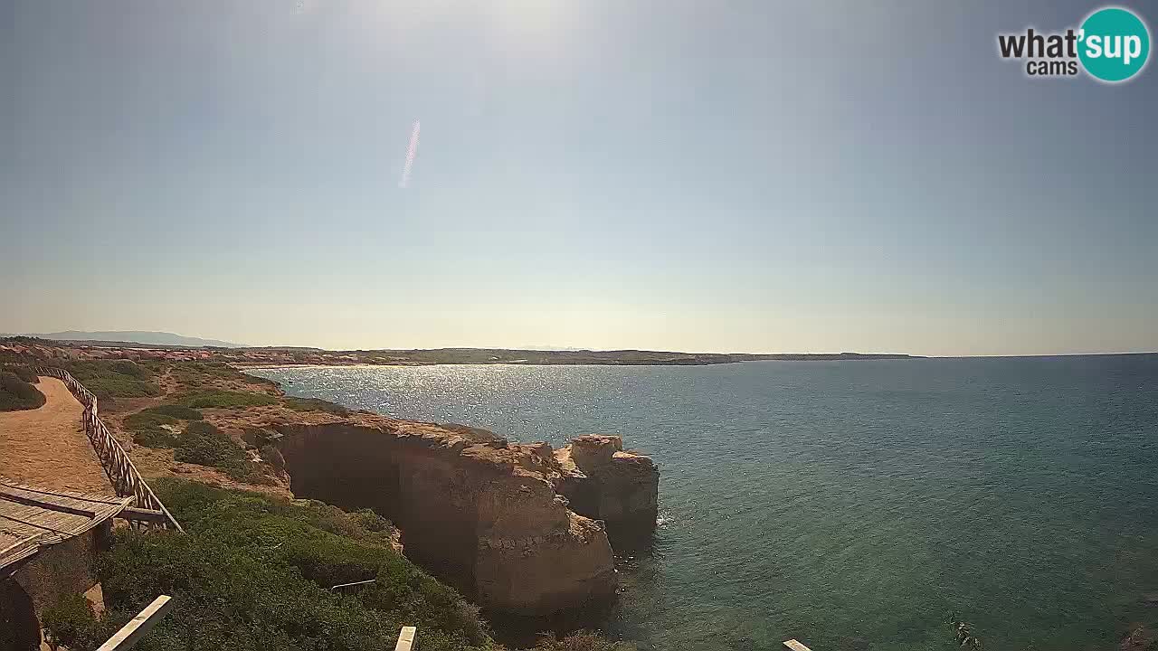 Web kamera uživo Plaža Putzu Idu – Arco di S’Architteddu – Oristano Sardinija – Italija