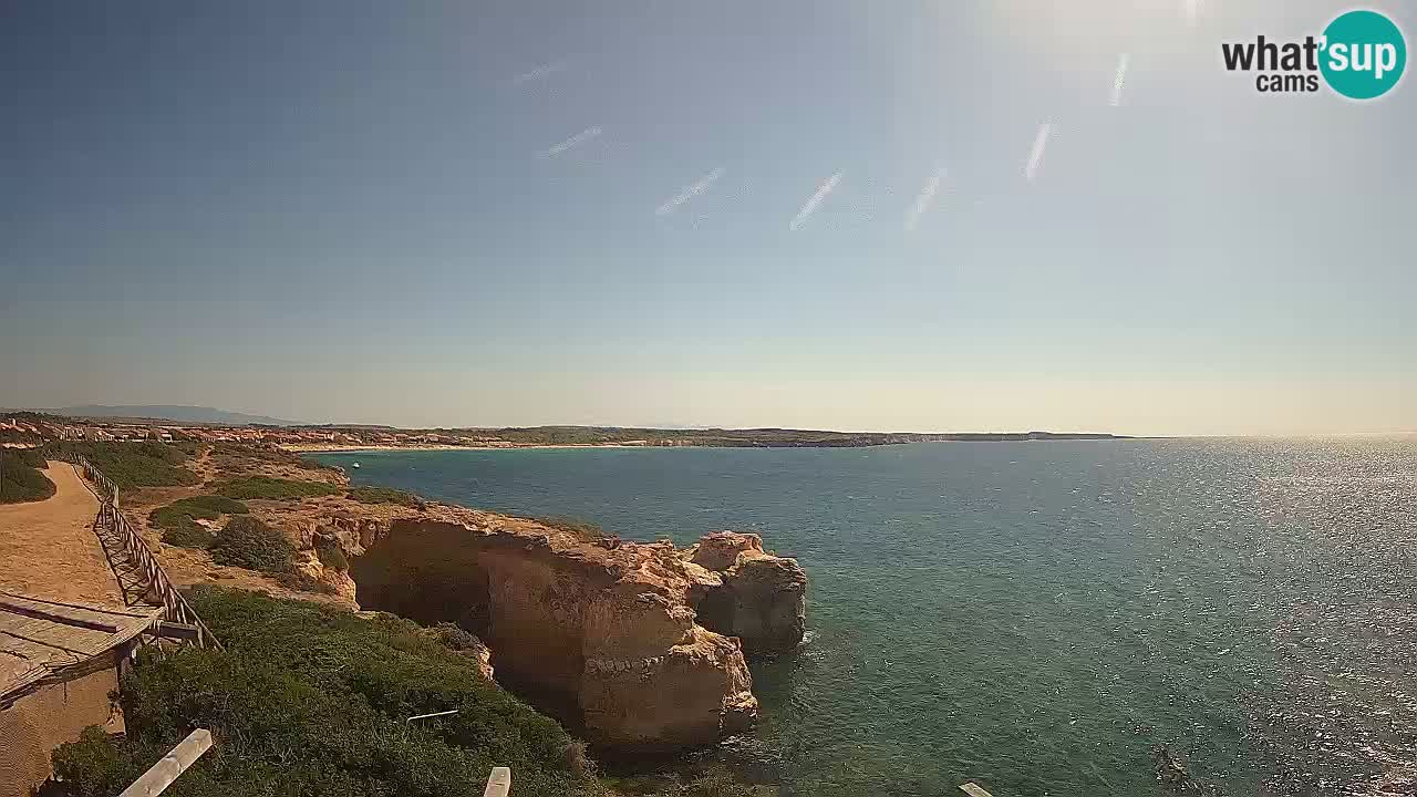 Spletna kamera v živo Plaža Putzu Idu – Arco di S’Architteddu – webcam Oristano Sardinija – Italija
