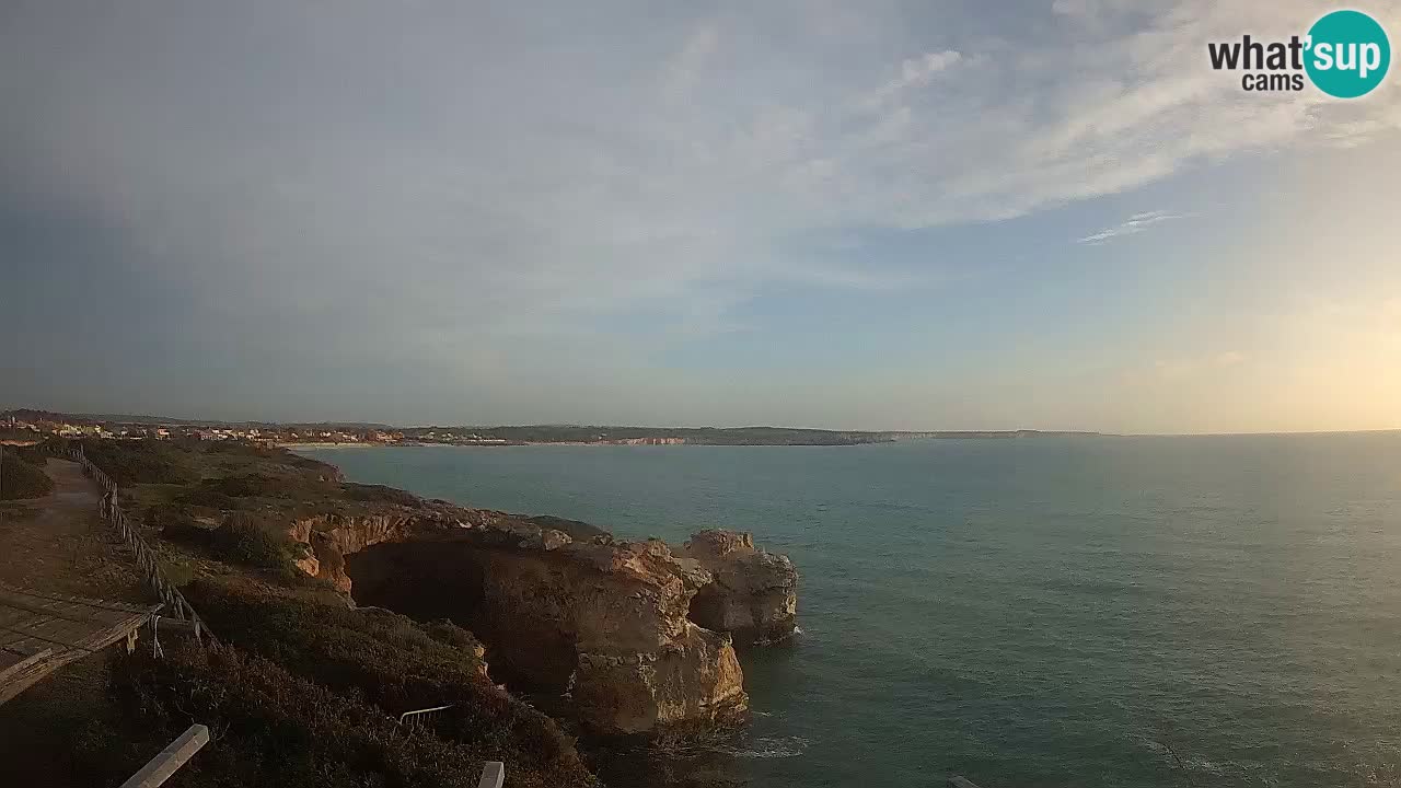 Web kamera uživo Plaža Putzu Idu – Arco di S’Architteddu – Oristano Sardinija – Italija