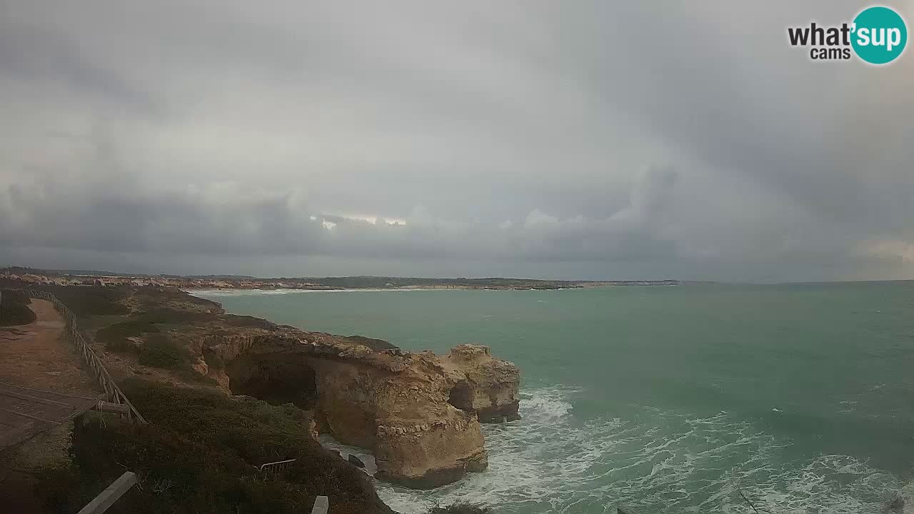 Web kamera uživo Plaža Putzu Idu – Arco di S’Architteddu – Oristano Sardinija – Italija
