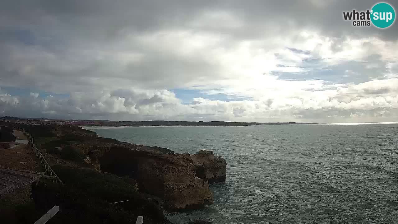 Live Webcam Putzu Idu beach – Arco di S’Architteddu – Oristano livecam Cerdeña – Italia