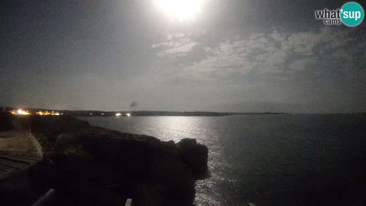 Web kamera uživo Plaža Putzu Idu – Arco di S’Architteddu – Oristano Sardinija – Italija