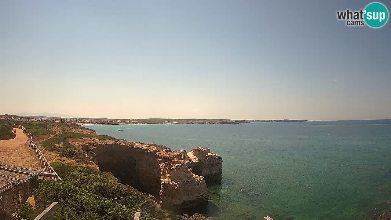 Live Webcam Putzu Idu beach – Arco di S’Architteddu – Oristano livecam Sardinia – Italy