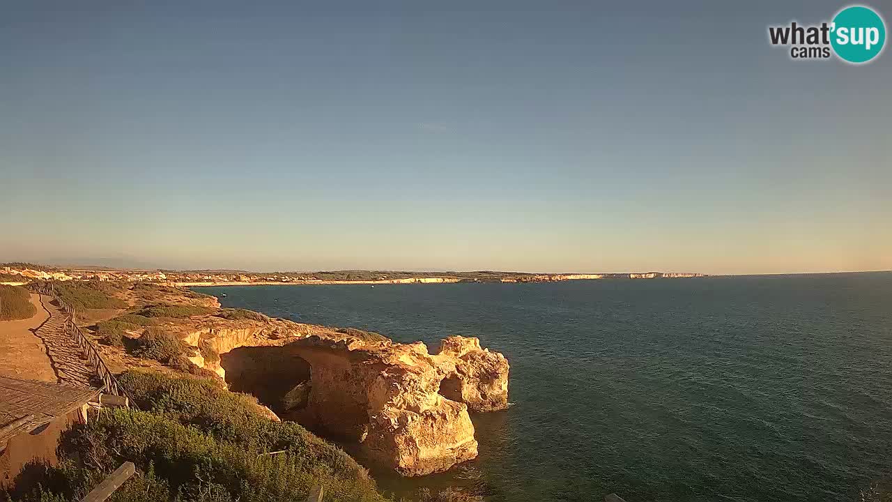 Live Webcam Putzu Idu Strand – Arco di S’Architteddu – Oristano livecam Sardinien – Italien