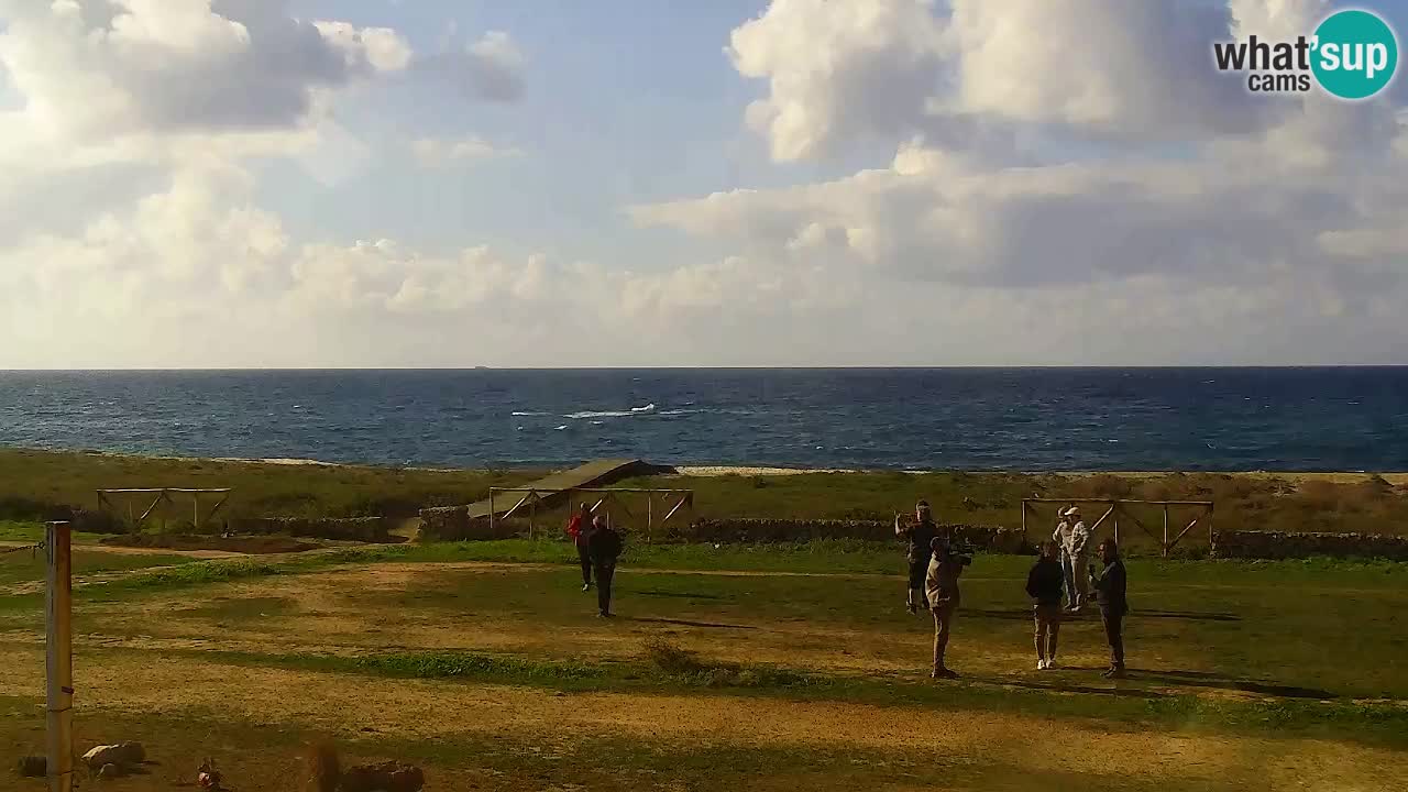 Plaža Is Arutas kamera | Oristano – Sardinija