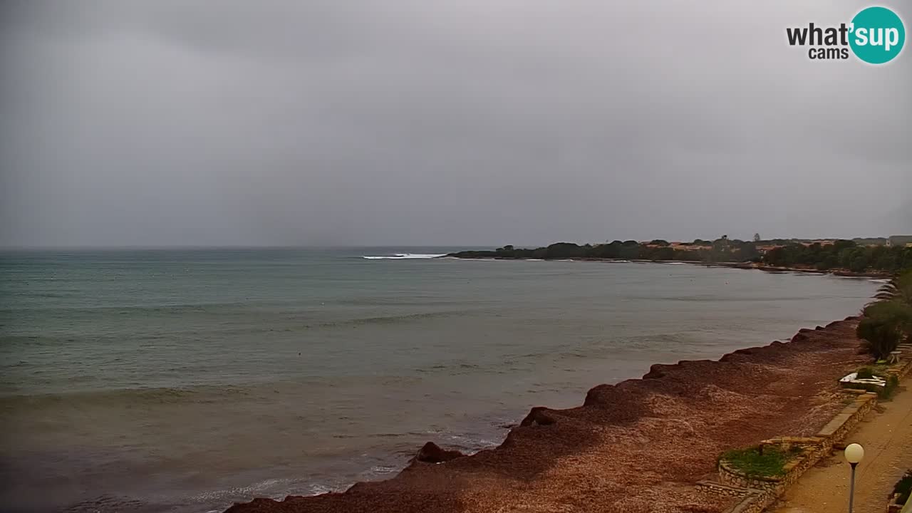 Spletna kamera Cala Saline – Plaža Putzu Idu | Sardinija