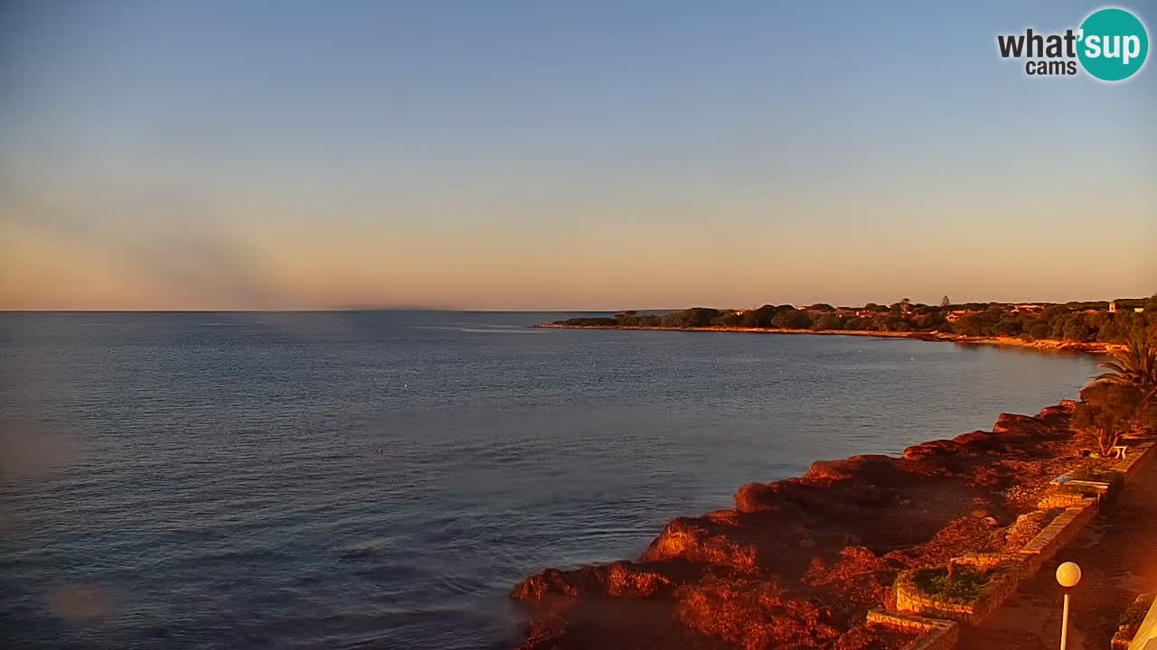 Spletna kamera Cala Saline – Plaža Putzu Idu | Sardinija