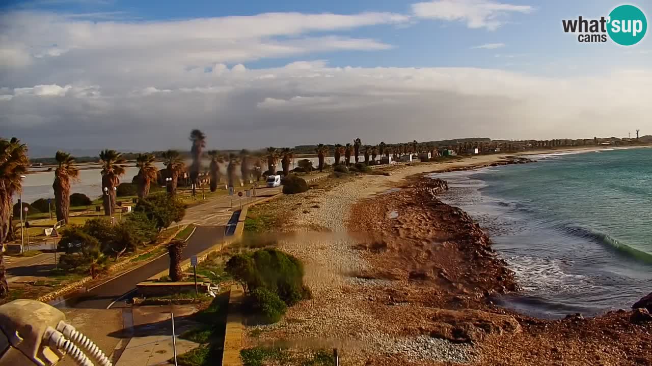 Spletna kamera Cala Saline – Plaža Putzu Idu | Sardinija