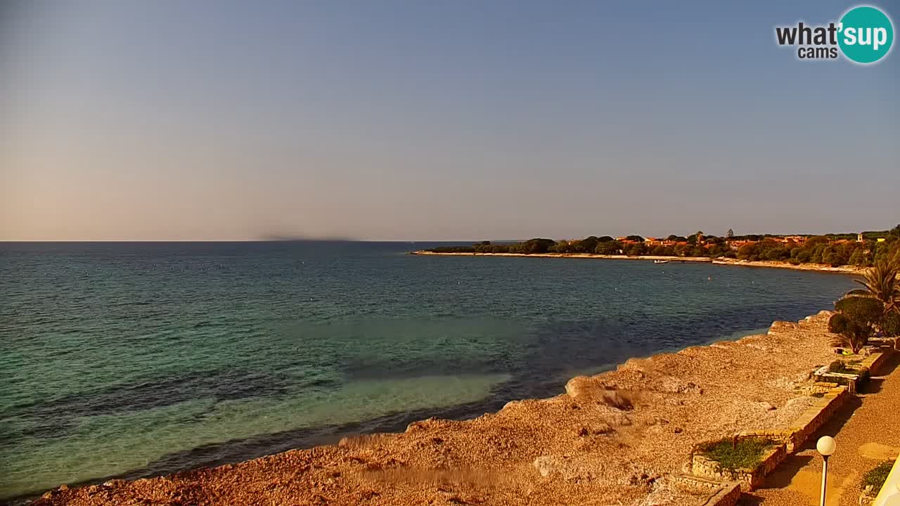 Spletna kamera Cala Saline – Plaža Putzu Idu | Sardinija