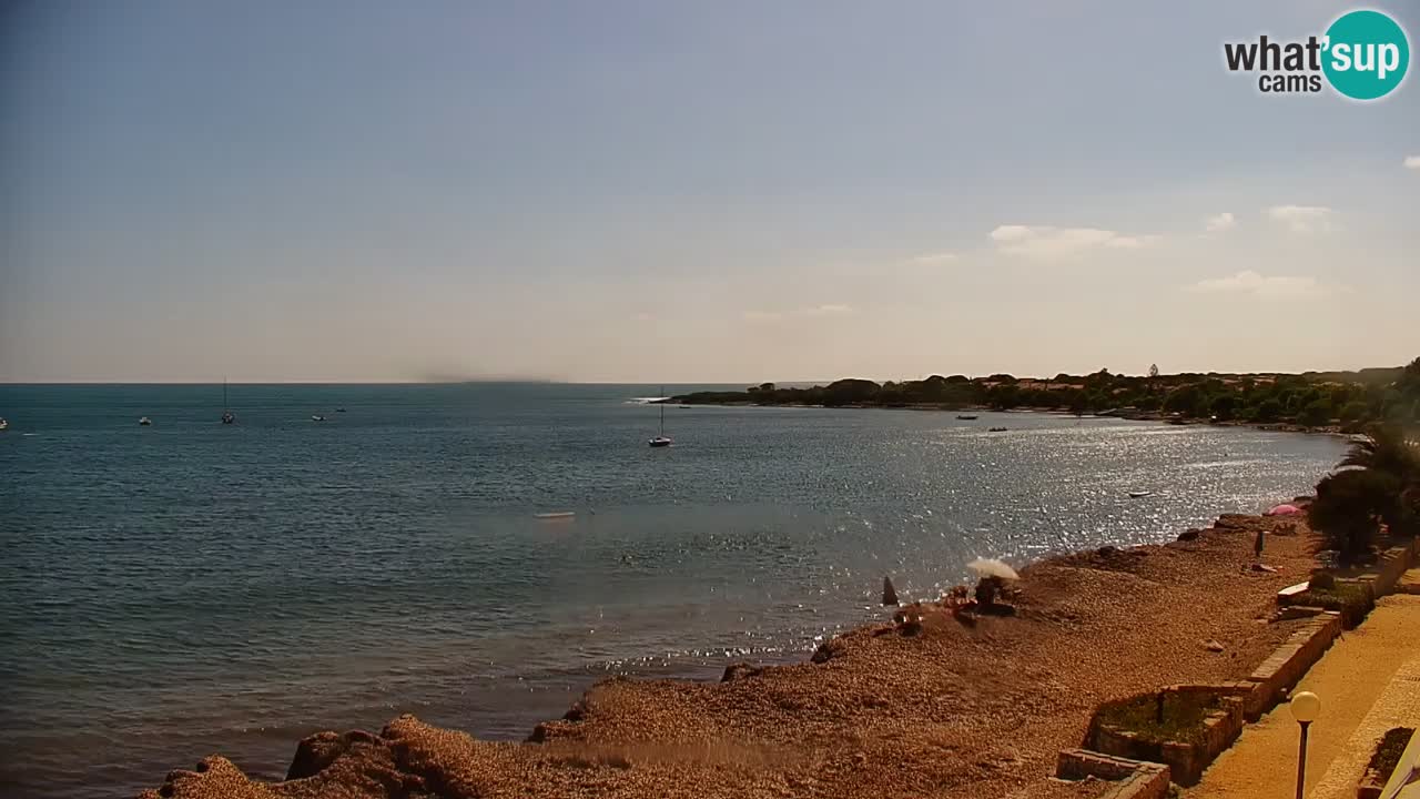 Spletna kamera Cala Saline – Plaža Putzu Idu | Sardinija