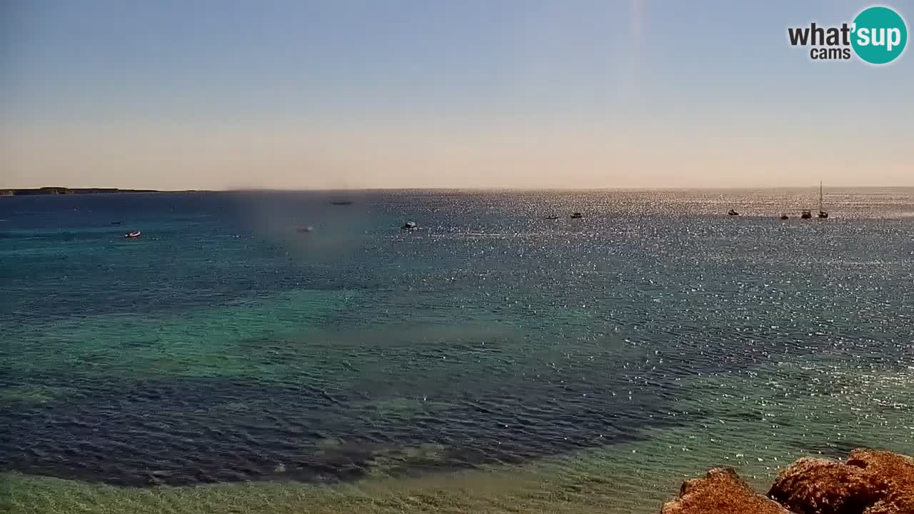 Spletna kamera Cala Saline – Plaža Putzu Idu | Sardinija
