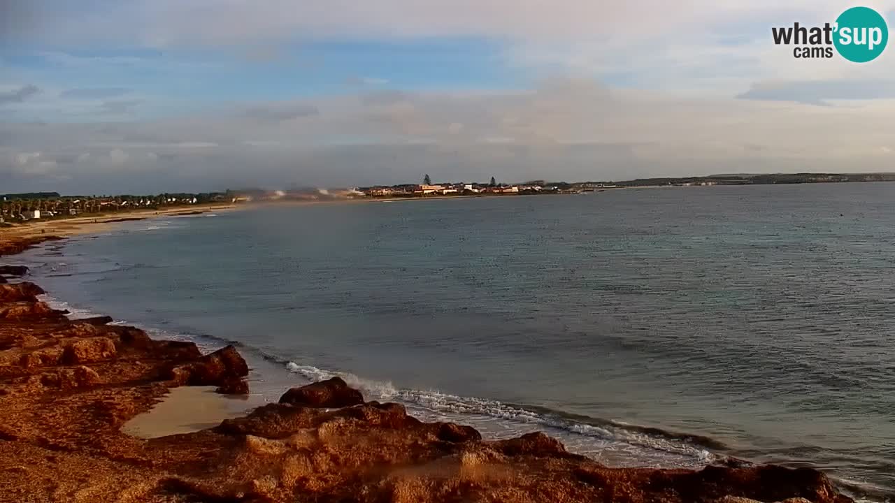 Spletna kamera Cala Saline – Plaža Putzu Idu | Sardinija