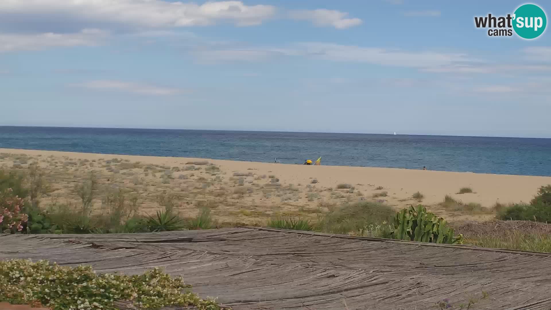 Spletna kamera Marina di Orosei – plaža v Sardiniji – Italija