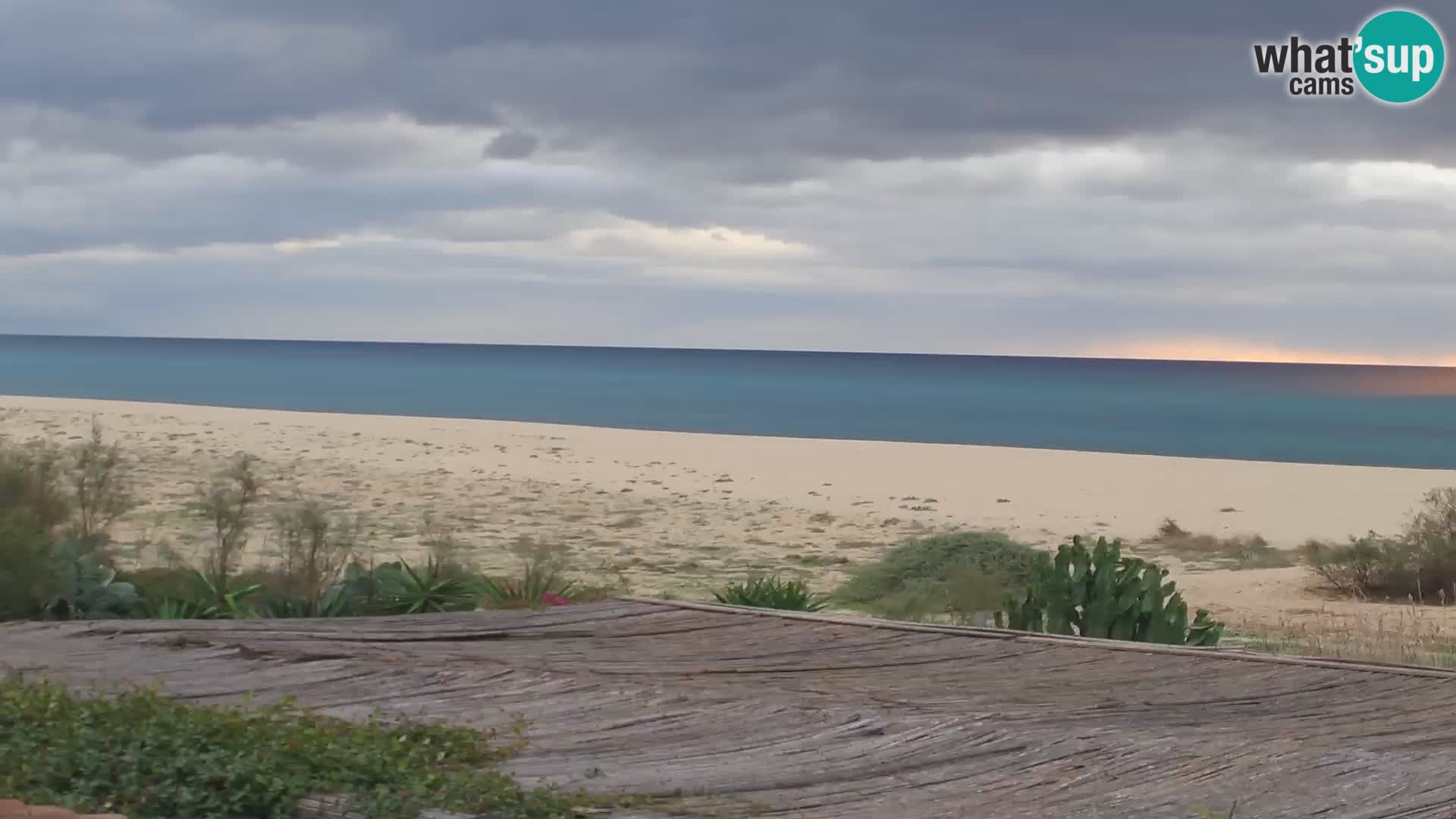 Camera en vivo Marina di Orosei – playa in Cerdeña – Italia