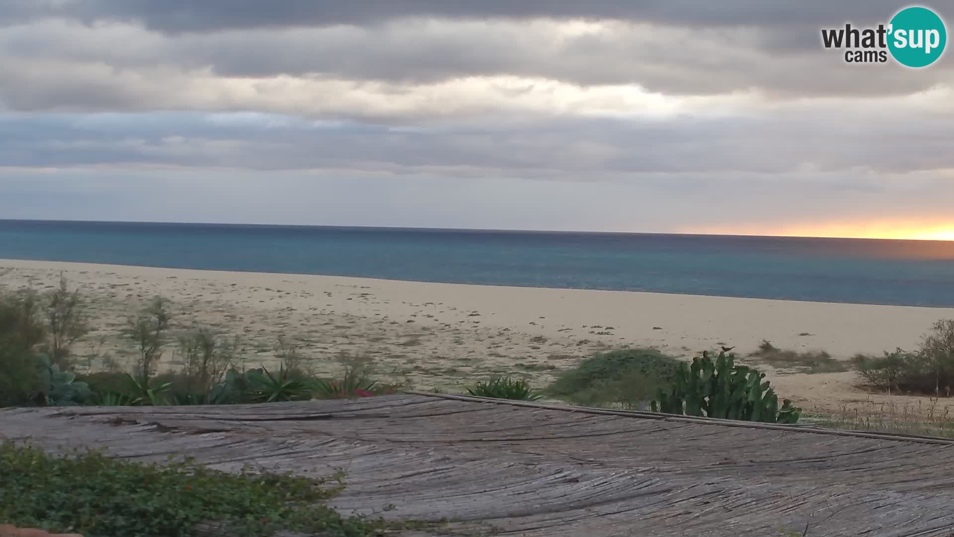 Camera en vivo Marina di Orosei – playa in Cerdeña – Italia