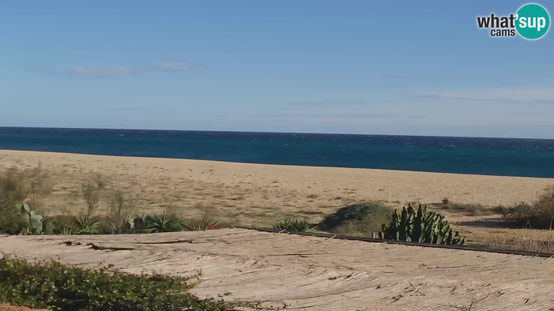 Web kamera Marina di Orosei – plaža u Sardiniji – Italija