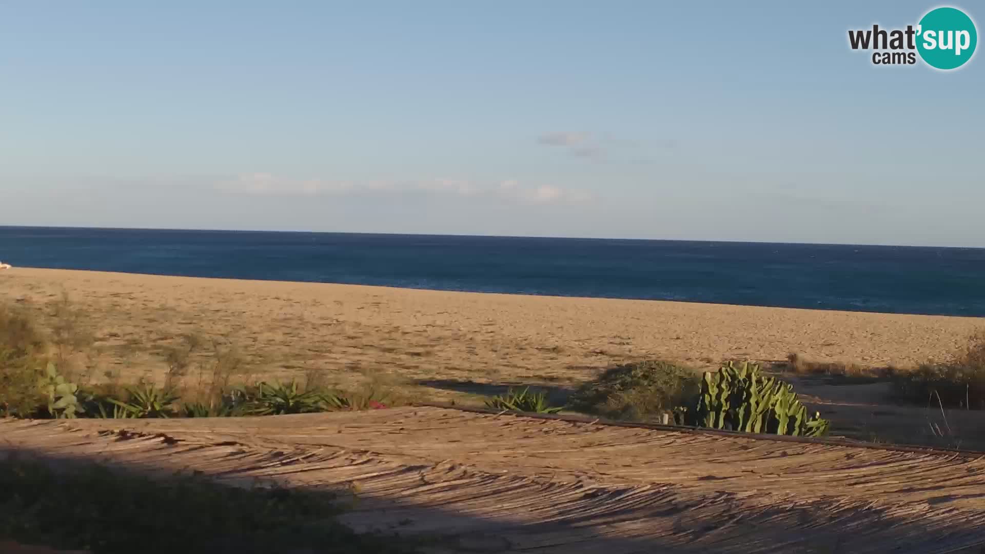 Web kamera Marina di Orosei – plaža u Sardiniji – Italija