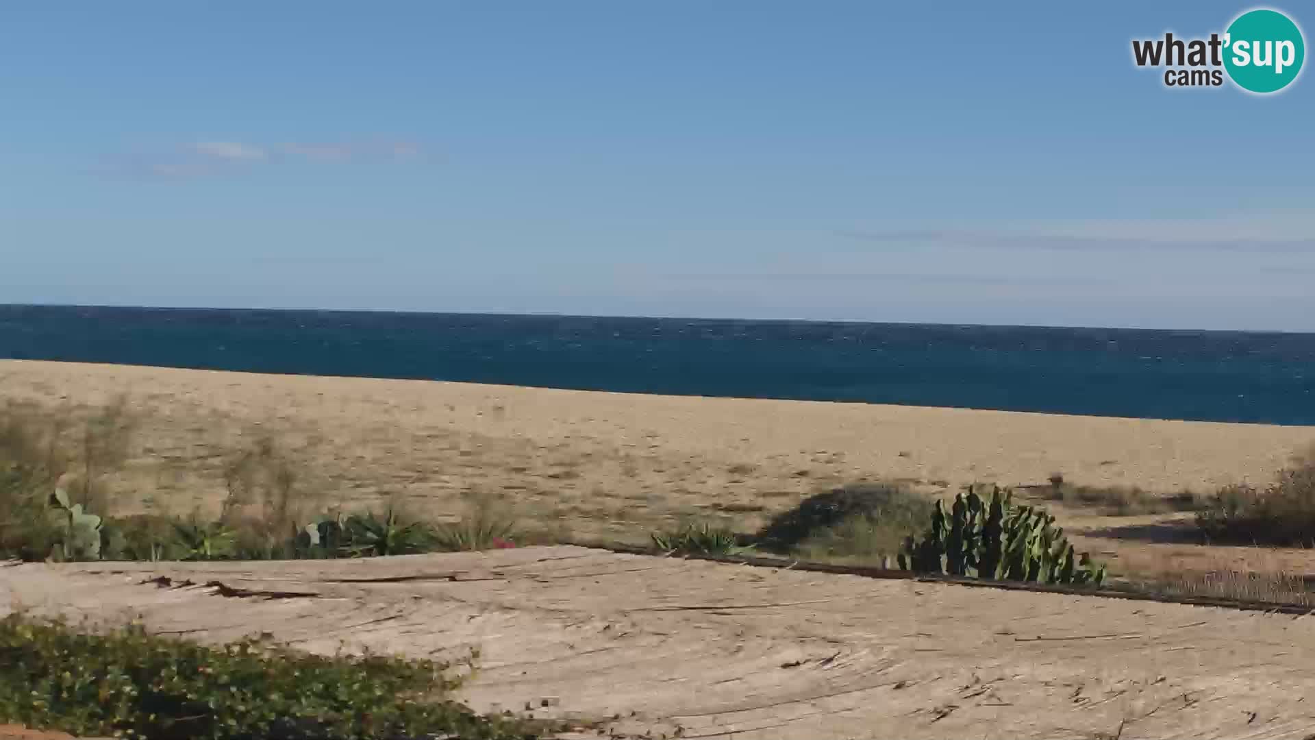 Spletna kamera Marina di Orosei – plaža v Sardiniji – Italija