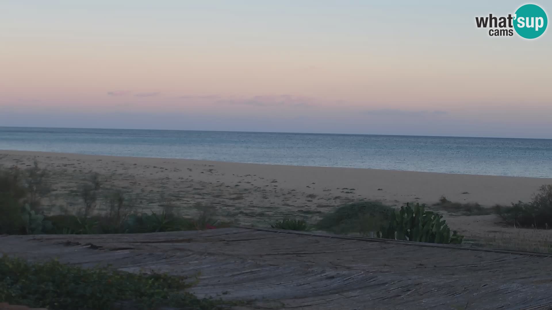 Web kamera Marina di Orosei – plaža u Sardiniji – Italija