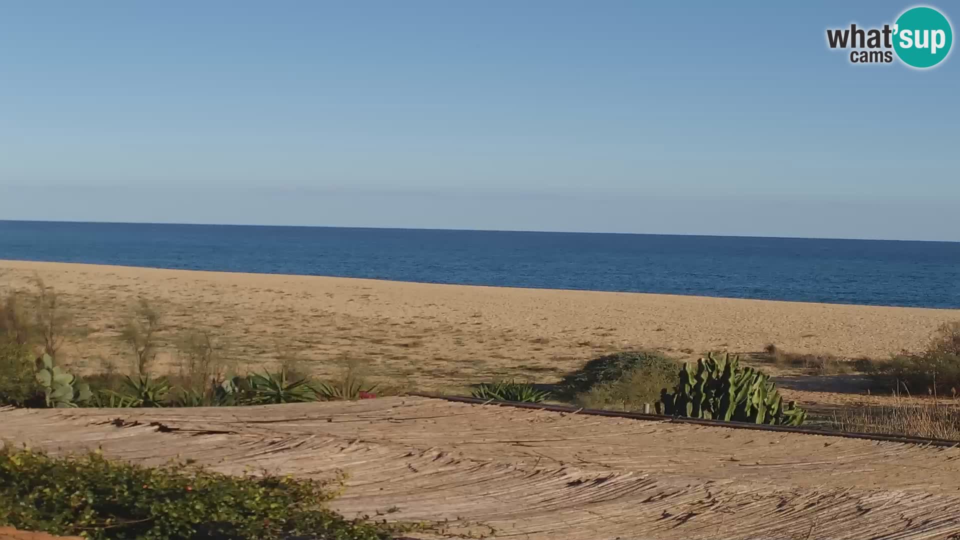 Spletna kamera Marina di Orosei – plaža v Sardiniji – Italija