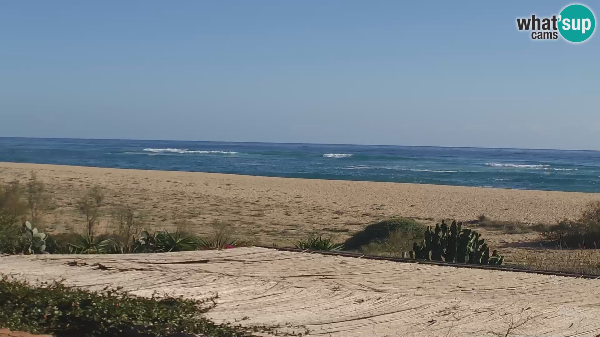 Spletna kamera Marina di Orosei – plaža v Sardiniji – Italija