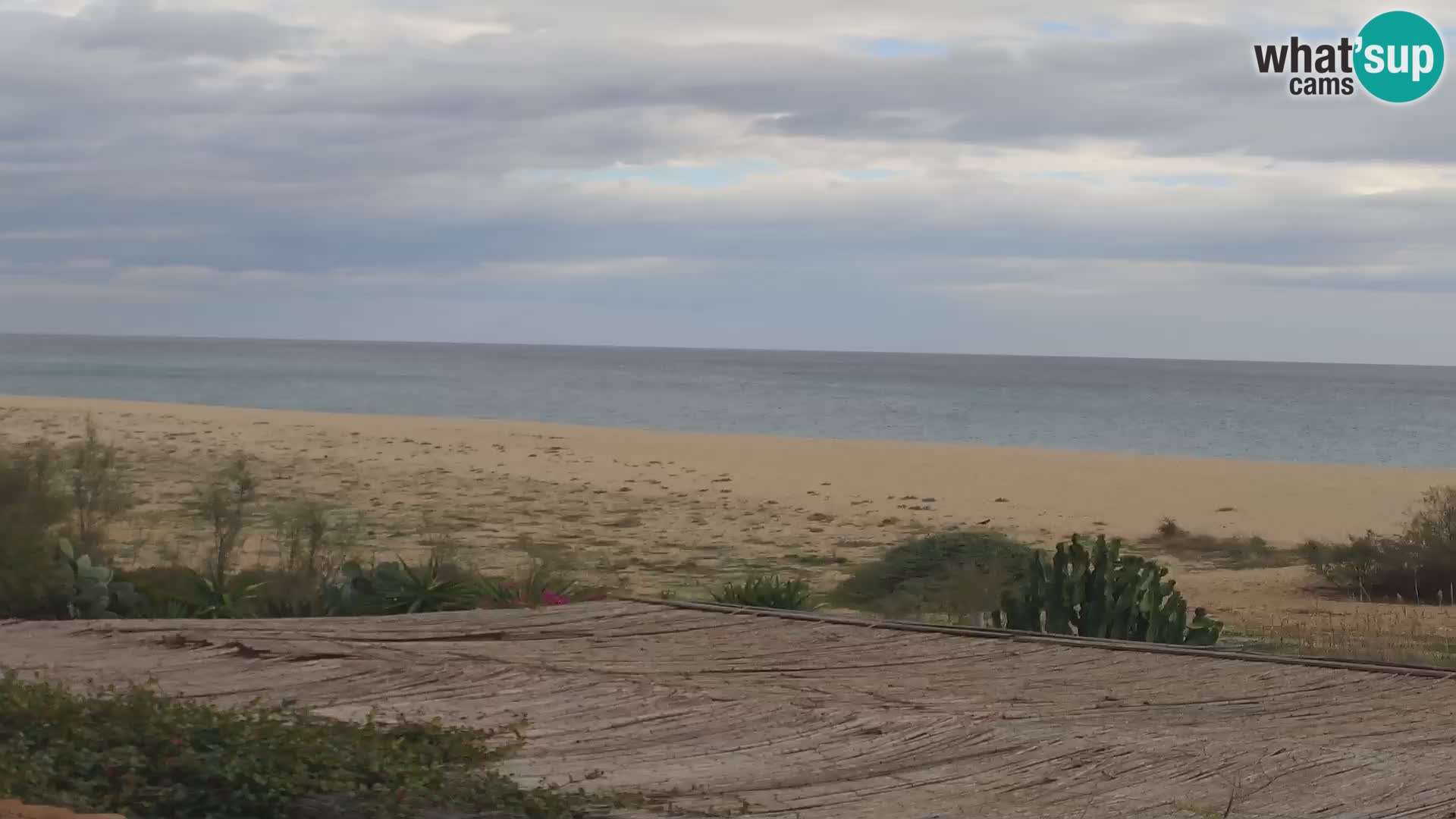 Web kamera Marina di Orosei – plaža u Sardiniji – Italija