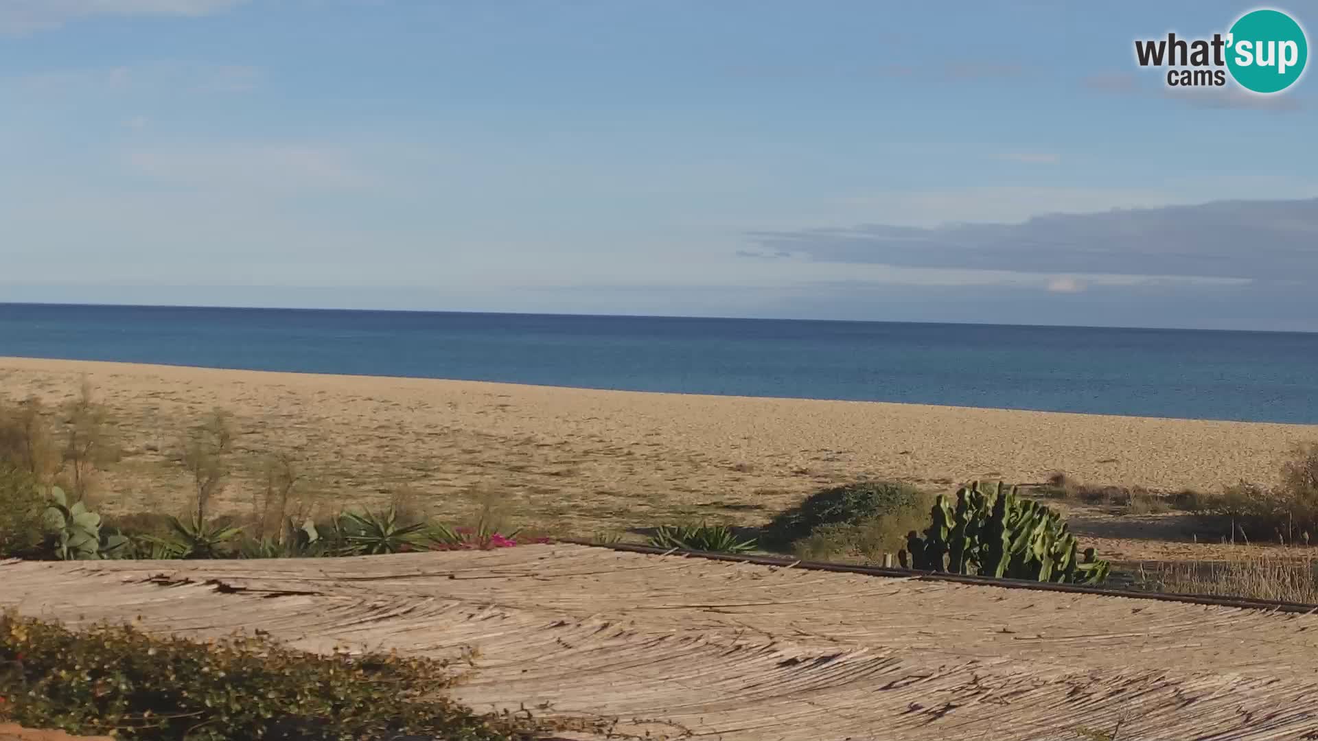 Web kamera Marina di Orosei – plaža u Sardiniji – Italija