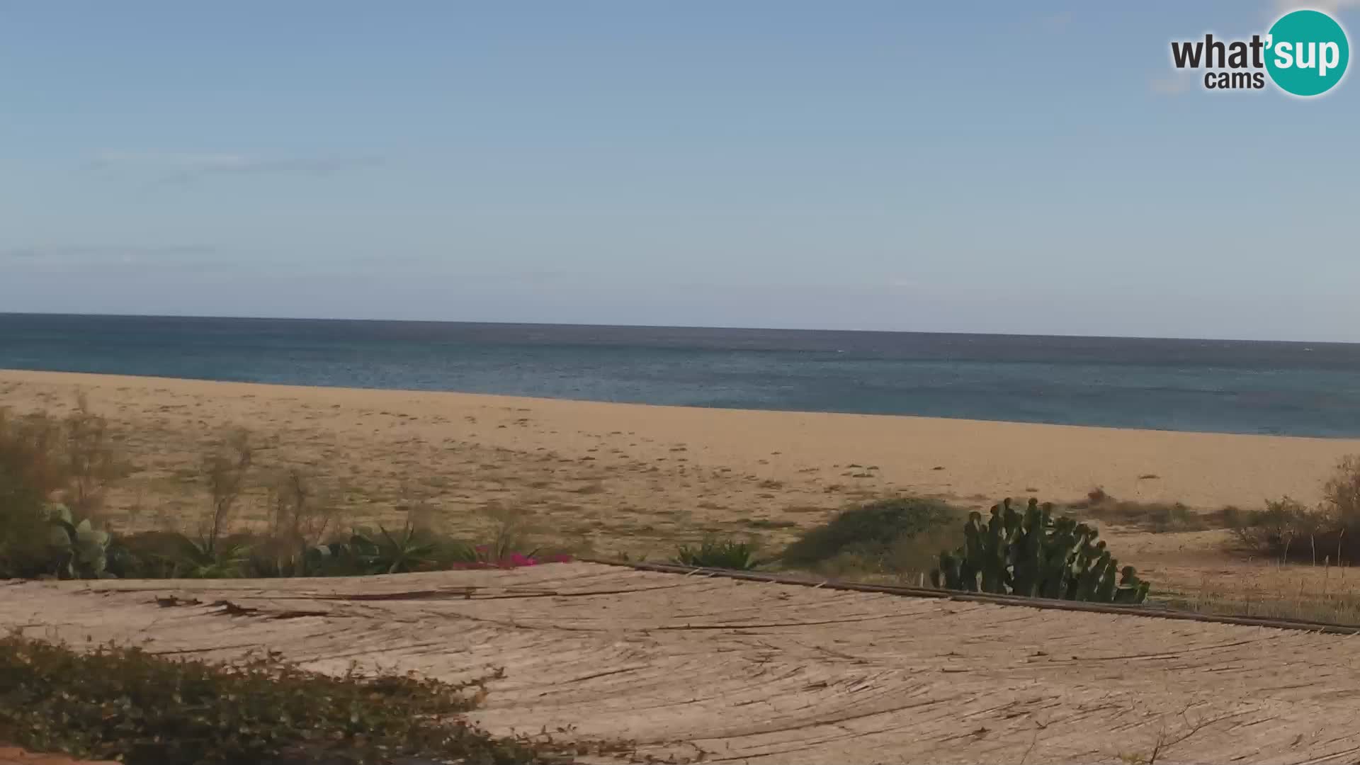 Spletna kamera Marina di Orosei – plaža v Sardiniji – Italija