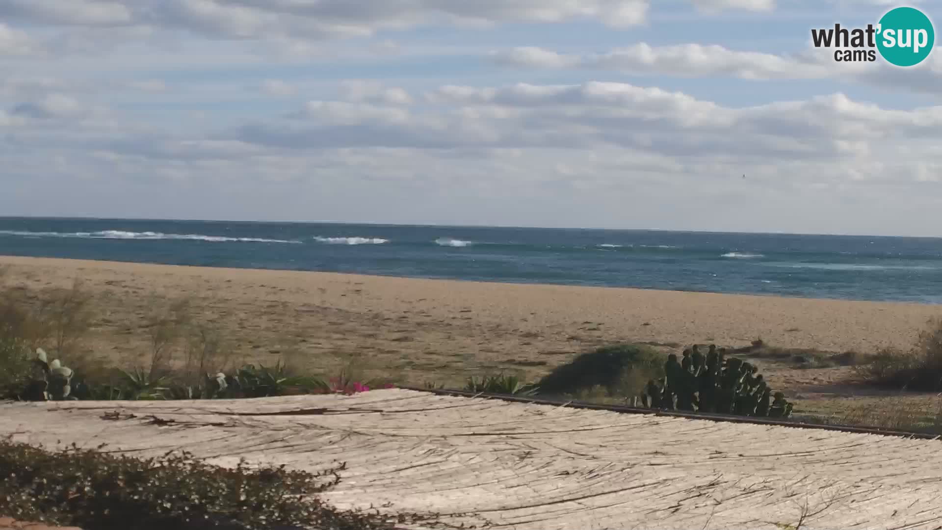 Spletna kamera Marina di Orosei – plaža v Sardiniji – Italija