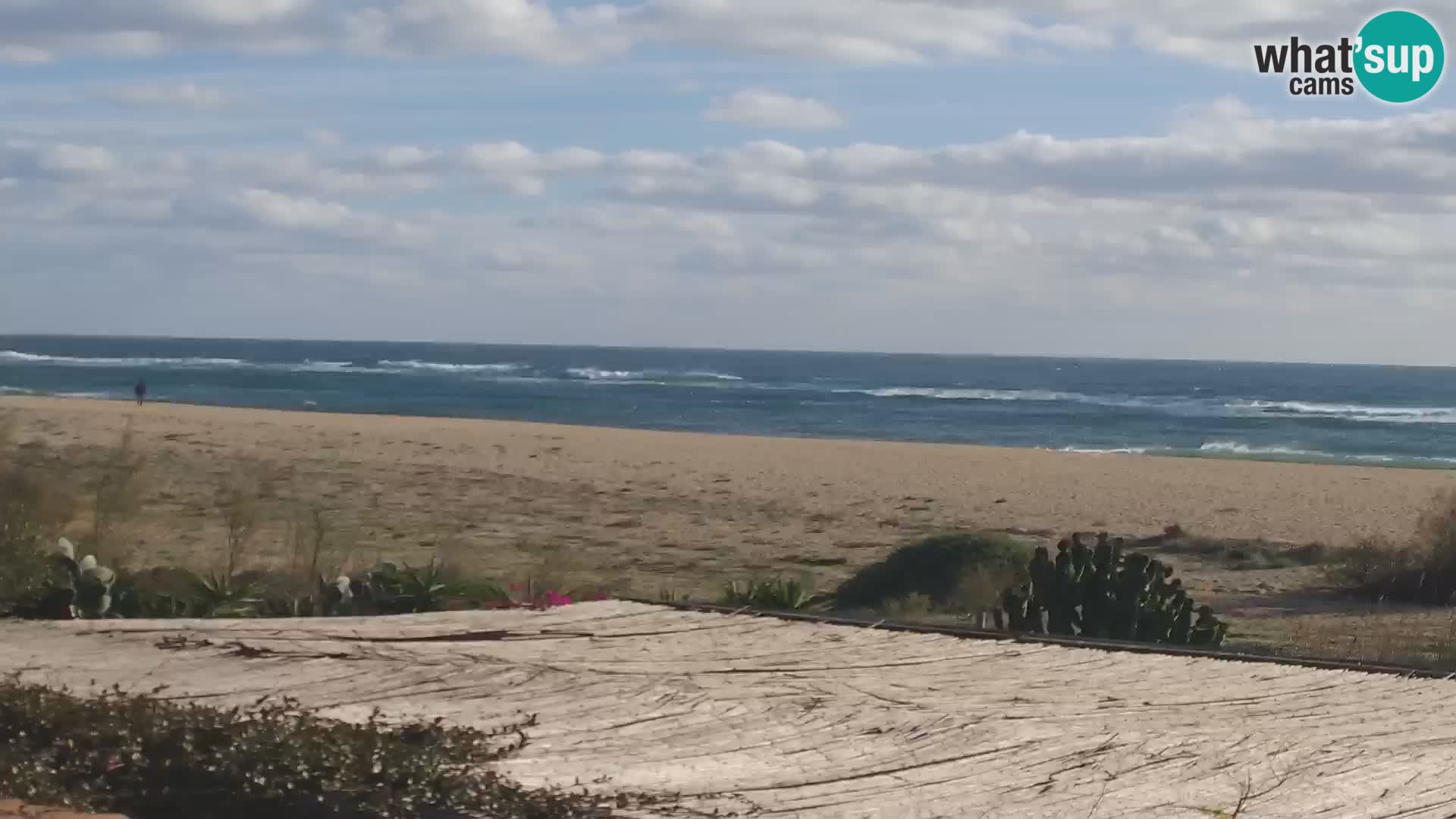 Web kamera Marina di Orosei – plaža u Sardiniji – Italija