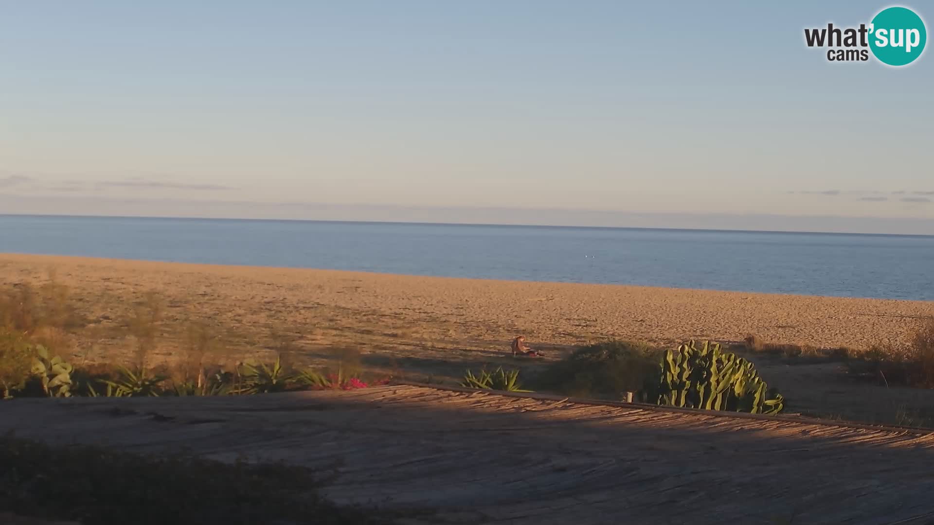 Spletna kamera Marina di Orosei – plaža v Sardiniji – Italija