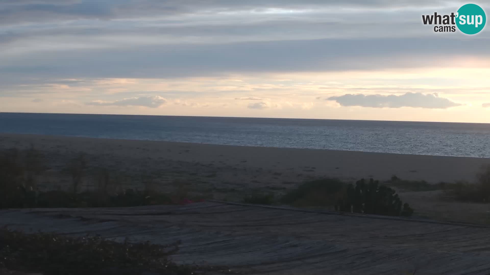 Spletna kamera Marina di Orosei – plaža v Sardiniji – Italija