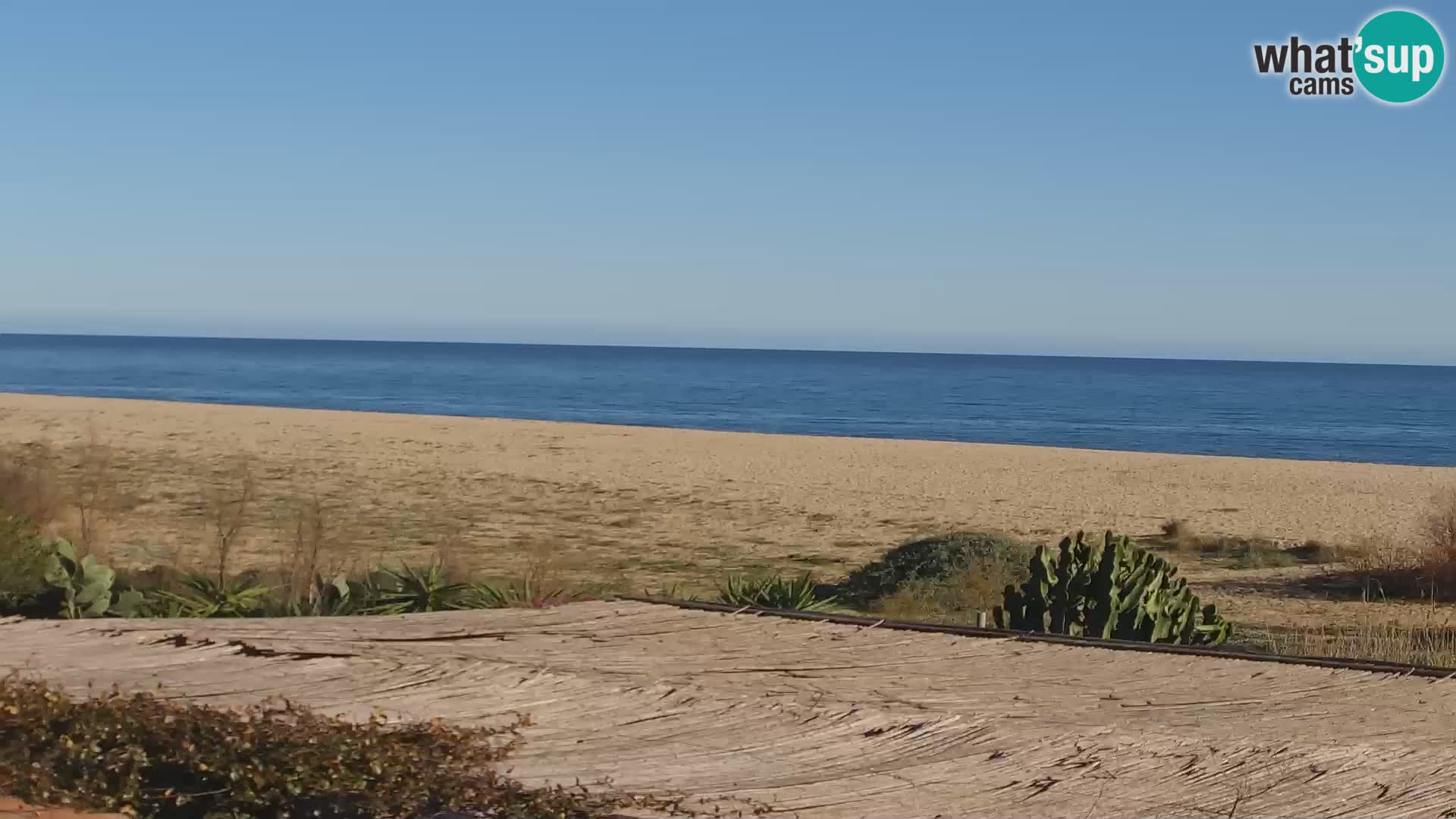 Spletna kamera Marina di Orosei – plaža v Sardiniji – Italija