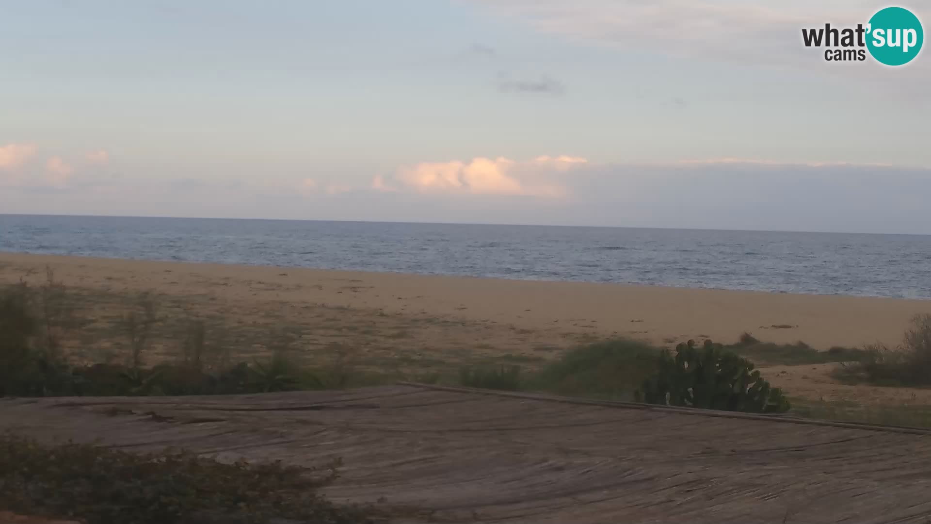 Spletna kamera Marina di Orosei – plaža v Sardiniji – Italija