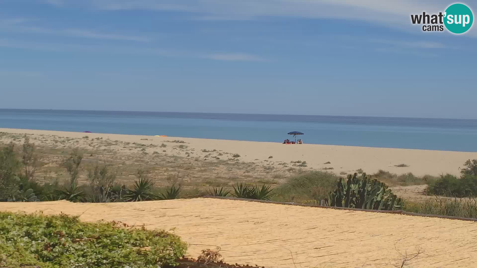 Spletna kamera Marina di Orosei – plaža v Sardiniji – Italija
