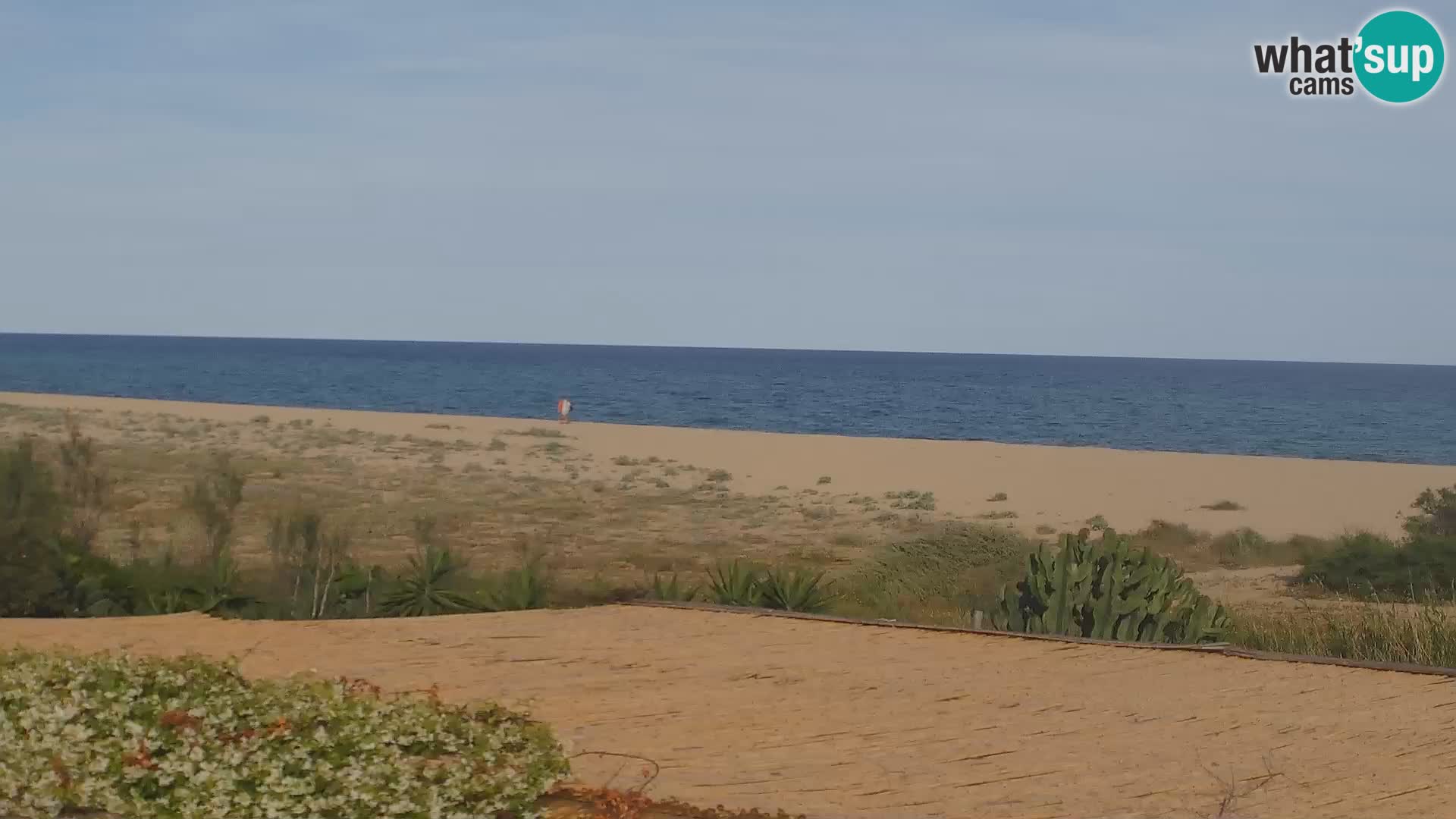 Spletna kamera Marina di Orosei – plaža v Sardiniji – Italija