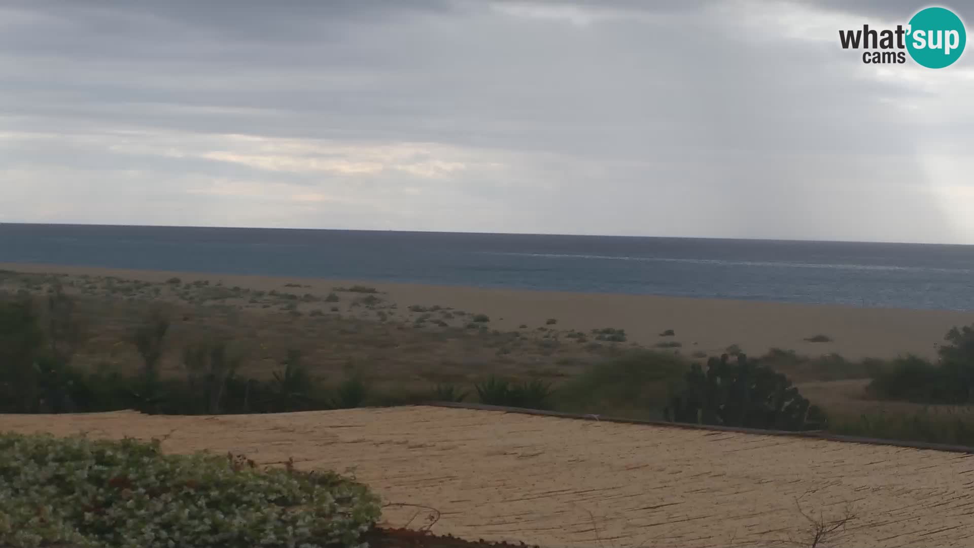 Spletna kamera Marina di Orosei – plaža v Sardiniji – Italija