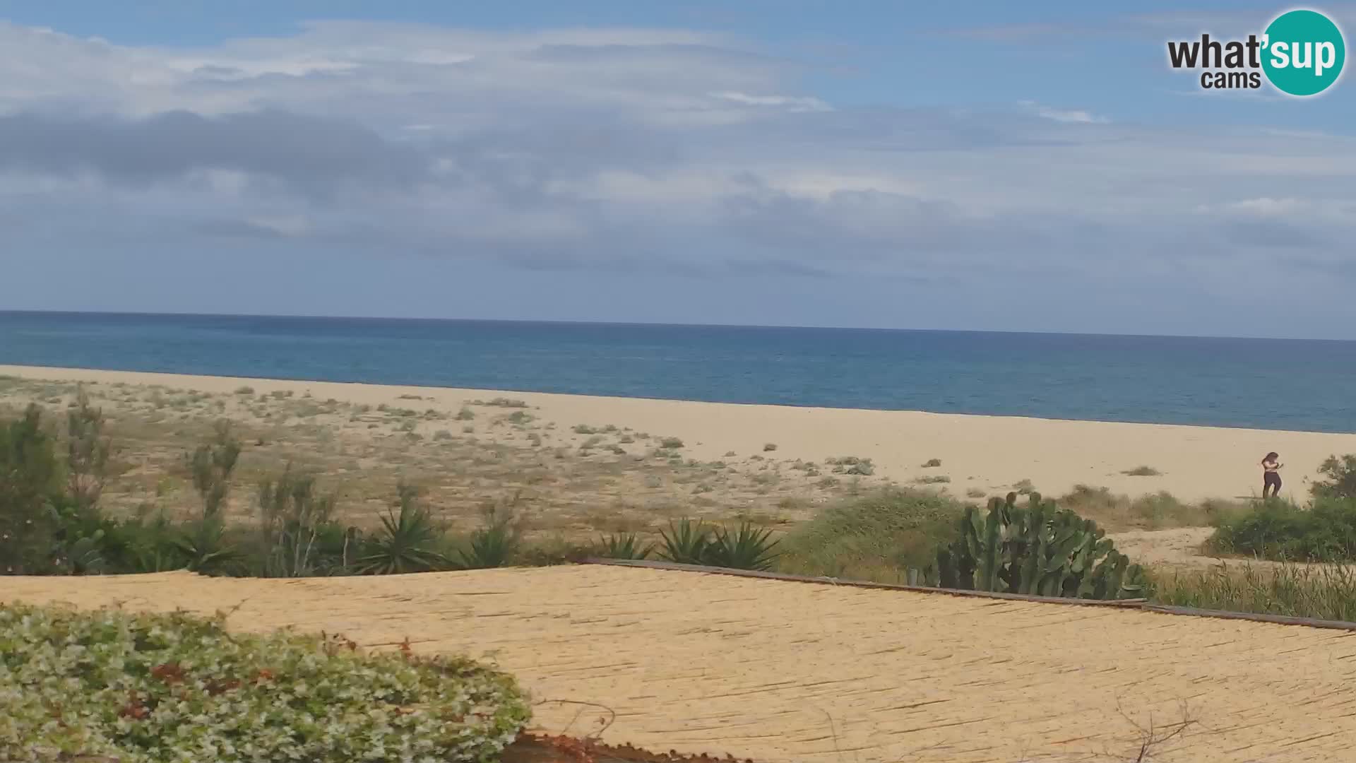 Spletna kamera Marina di Orosei – plaža v Sardiniji – Italija